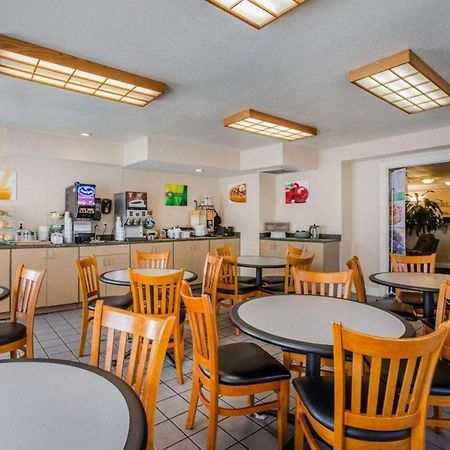 Quality Inn Redding Near I-5 מראה חיצוני תמונה