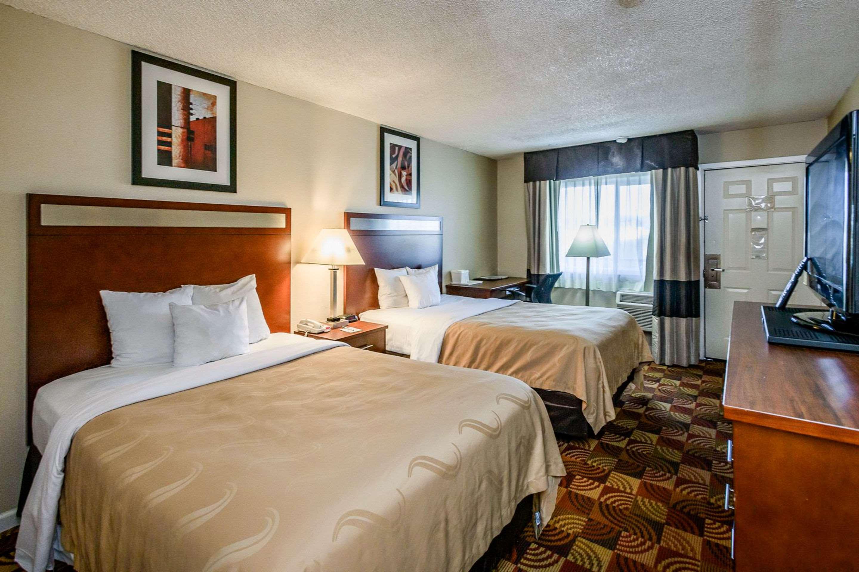 Quality Inn Redding Near I-5 מראה חיצוני תמונה